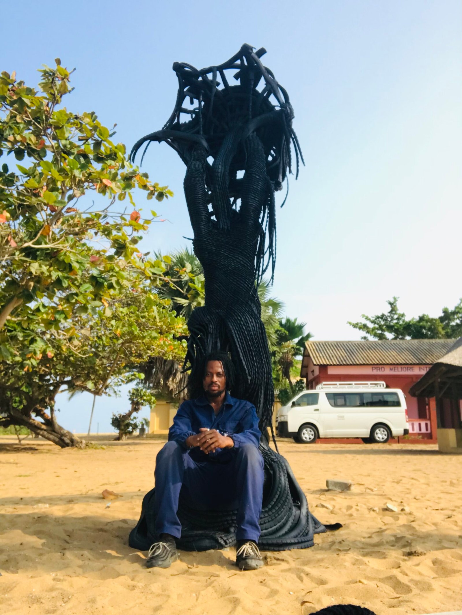 Le gardien du climat, Exposition permanente Villa Karo, Bénin